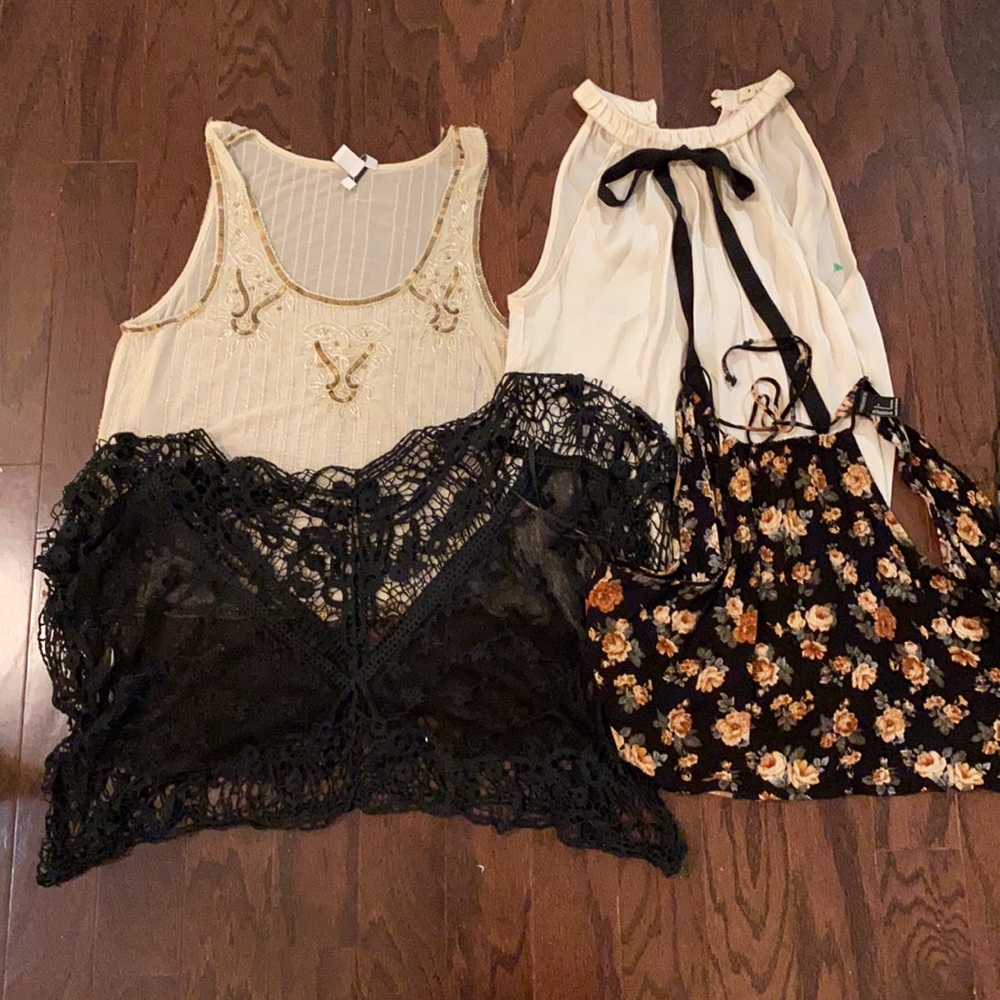 Bundle of 4 glamorous tops